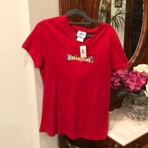 NWT - Women’s Disneyland T-shirt